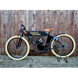 Fahrrad mit Verbrennungsmotor